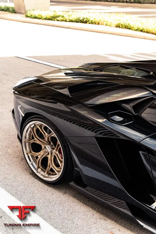 1016 LAMBORGHINI AVENTADOR S CARBON PARTS