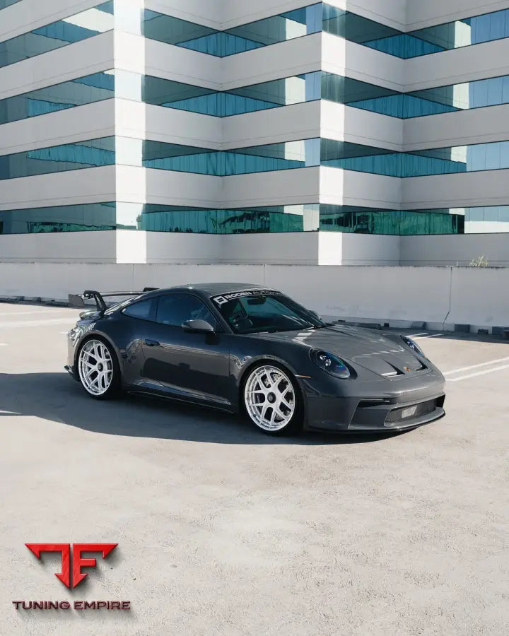 1016 PORSCHE GT3 992 CARBON PARTS