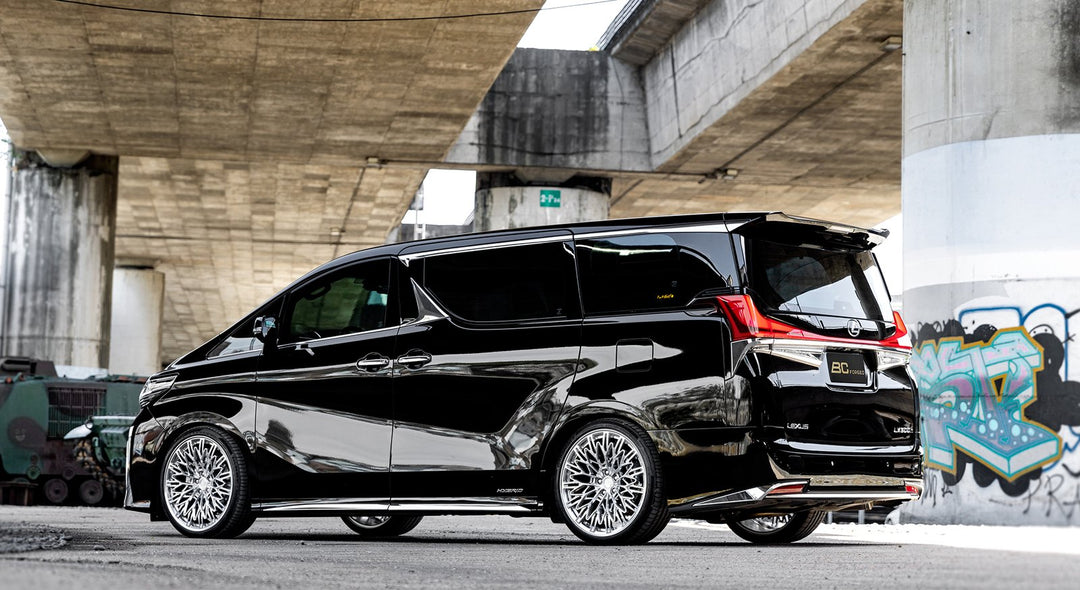 LEXUS LM300 FORGED WHEELS