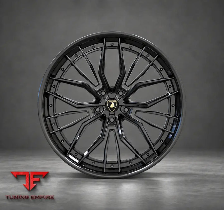 2 x URUS WIDEBODY BUILDS AT THE SAME TIME - 24’ WHEELS - SET I