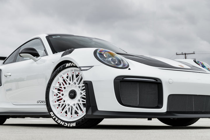 PORSCHE GT2RS FORGED WHEELS AND EXHAUST SYSTEM