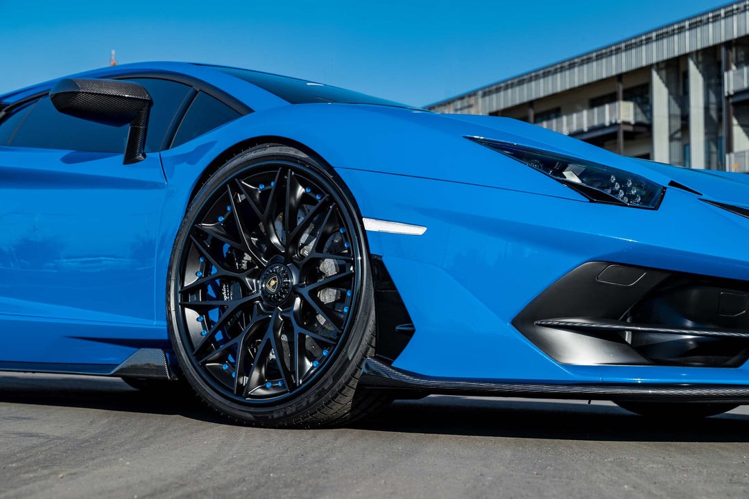 LAMBORGHINI AVENTADOR SVJ FORGED WHEELS AND EXHAUST SYSTEM