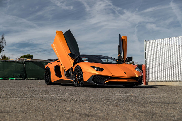 LAMBORGHINI AVENTADOR SV FORGED WHEELS AND EXHAUST SYSTEM