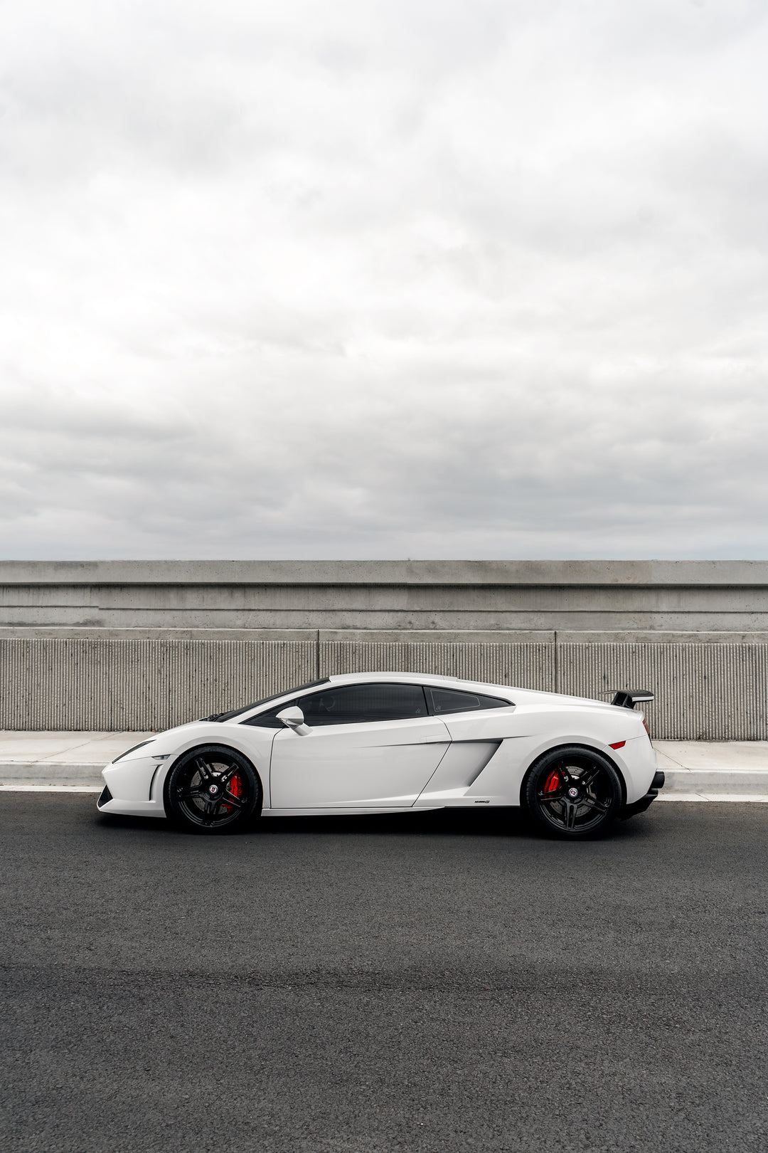 LAMBORGHINI GALLARDO FORGED WHEELS AND EXHAUST SYSTEM