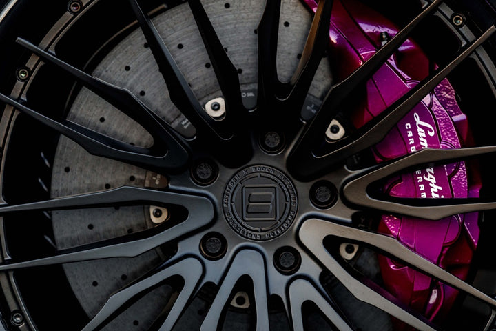 LAMBORGHINI URUS FORGED WHEELS AND EXHAUST SYSTEM