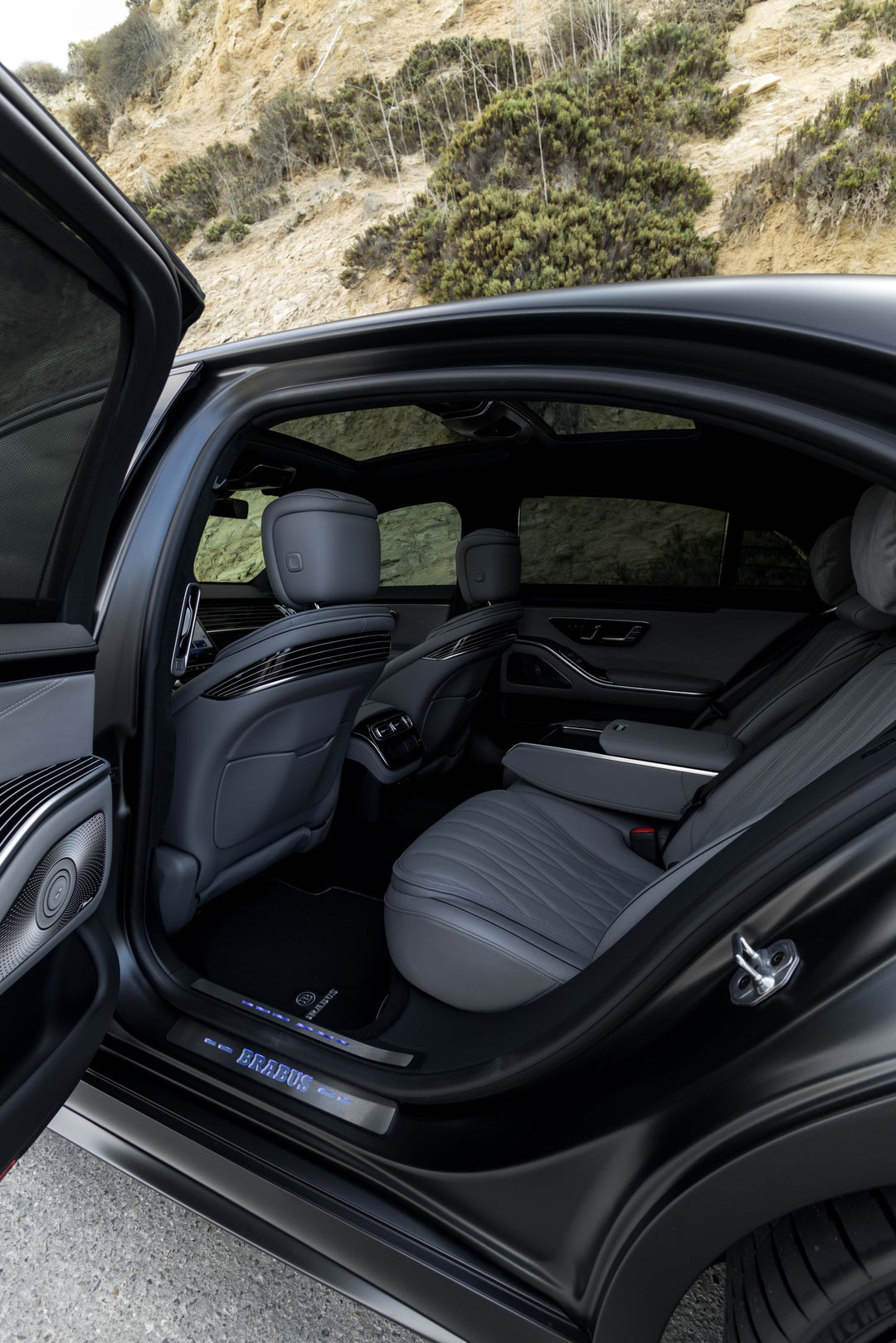 MERCEDES BENZ S63 FORGED WHEELS AND EXHAUST SYSTEM