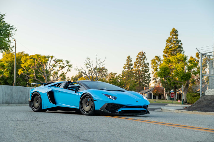 LAMBORGHINI AVENTADOR SV FORGED WHEELS AND EXHAUST SYSTEM