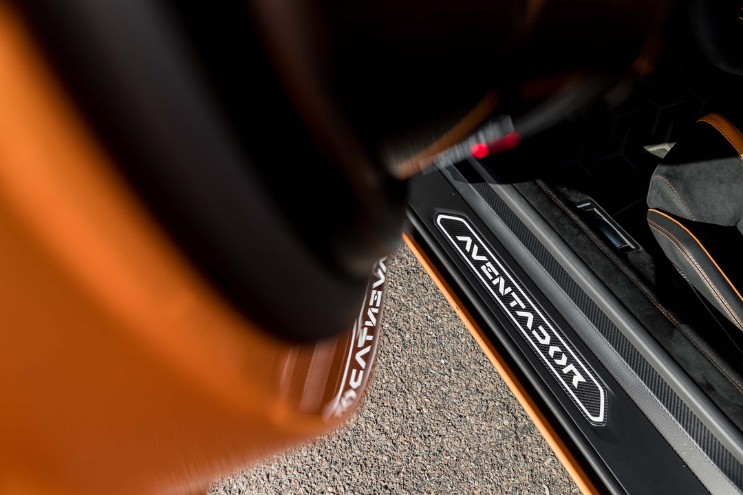 LAMBORGHINI AVENTADOR SV FORGED WHEELS AND EXHAUST SYSTEM