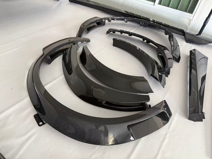 FERRARI PUROSANGUE OEM STYLE CARBON FIBER BODY KIT