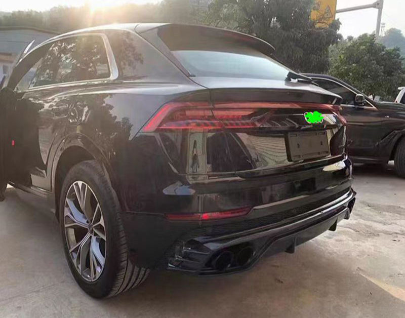 AUDI Q8 CARBON BODY KIT 2019-2022