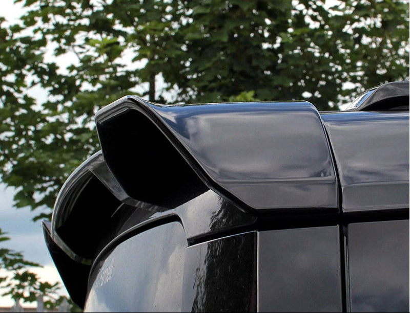 LAND ROVER DEFENDER REAR WING