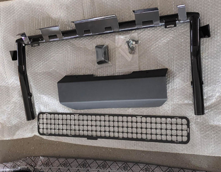 LAND ROVER DEFENDER FRONT GUARD 2021