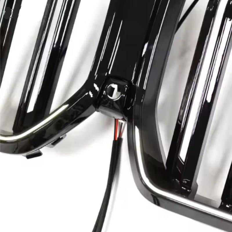 BMW X6 G06 ILLUMINATED LED GRILLE GLOSS BLACK 2024+