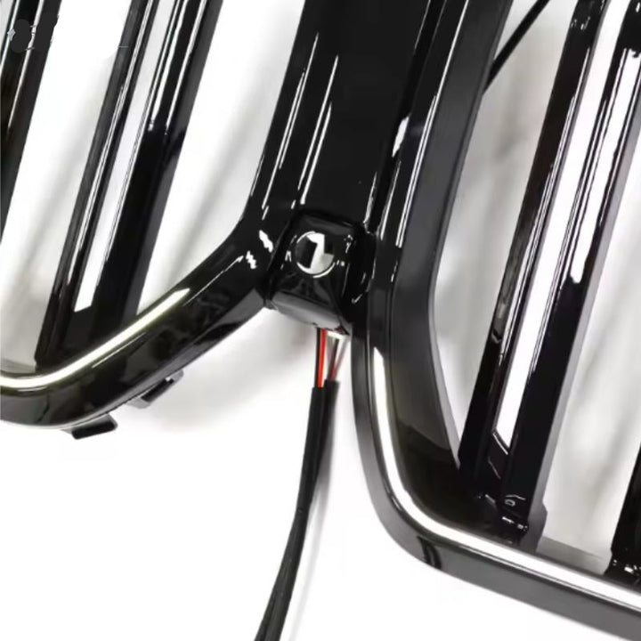 BMW X6 G06 ILLUMINATED LED GRILLE GLOSS BLACK 2024+