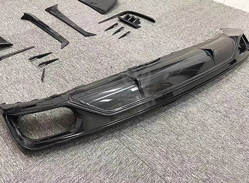 AUDI Q8 CARBON FIBER BODY KIT  2018+