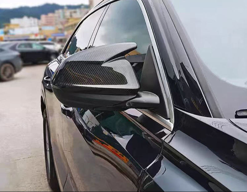 AUDI Q8 DRY CARBON FIBER MIRROR COVERS AND BODY TRIM REAR