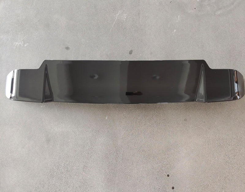 LAND ROVER DEFENDER REAR WING
