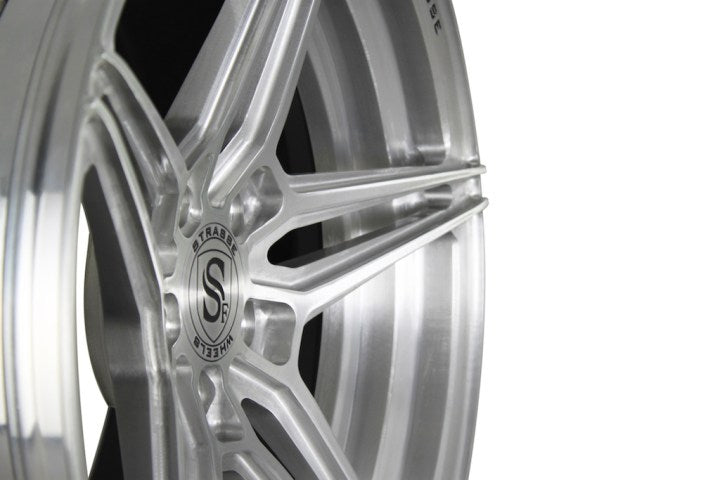 STRASSE SV2 DEEP CONCAVE FORGED WHEELS