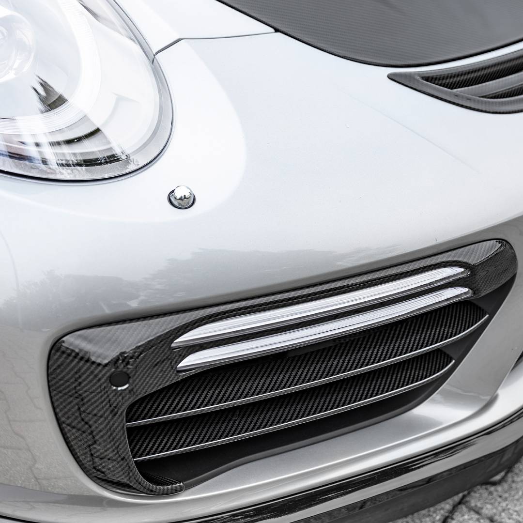 TECHART FRONT SPOILER AIRBLADES FOR 991.2 TURBO / S FROM MODEL YEAR 2017