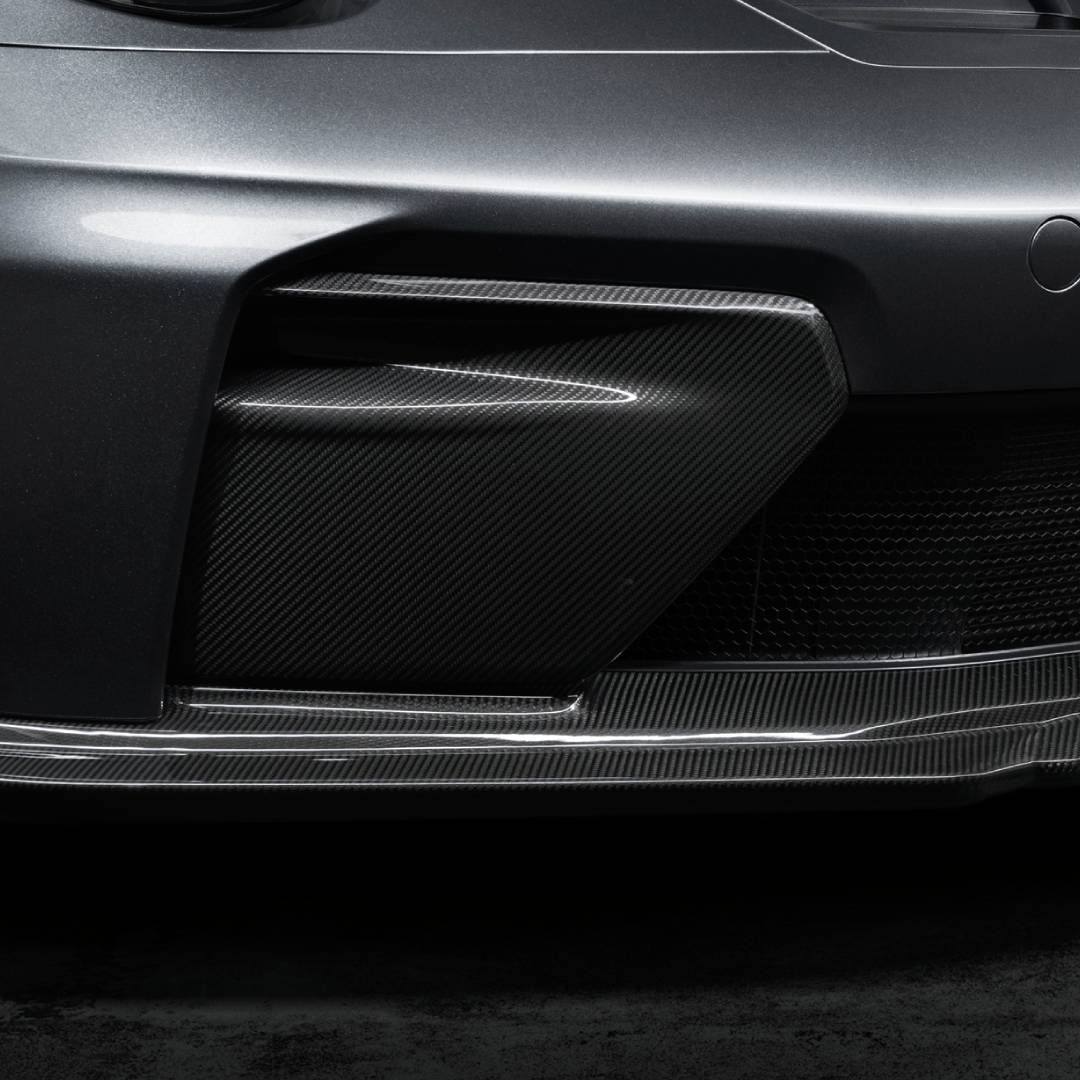 TECHART CARBON FRONT AIR INTAKE TRIMS FOR 992.2 GT3