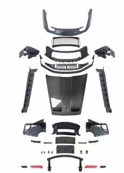 PORSCHE 911 992 UPGRADE TO GT3 STYLE CF BODY KIT