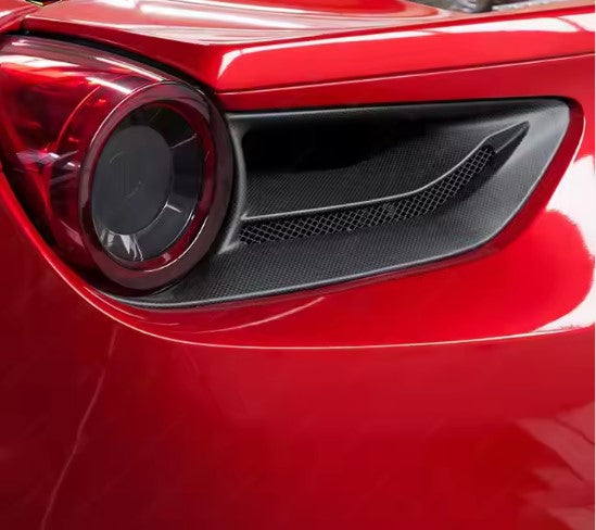 FERRARI 488 GTB SPIDER CARBON FIBER PARTS