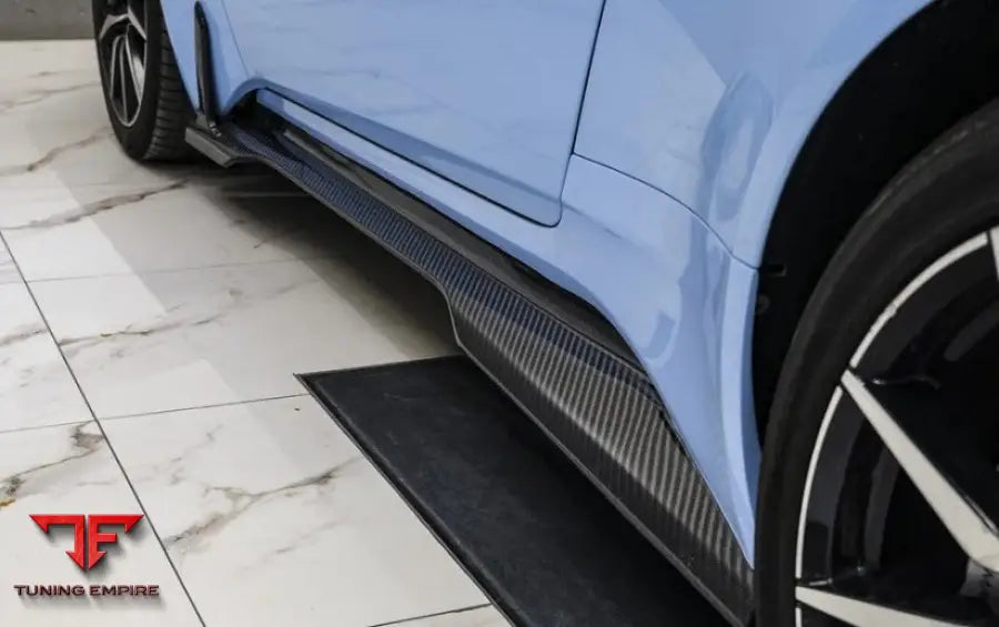 ASTON MARTIN DB11 CARBON FIBER BODY KIT 2016-2023Y