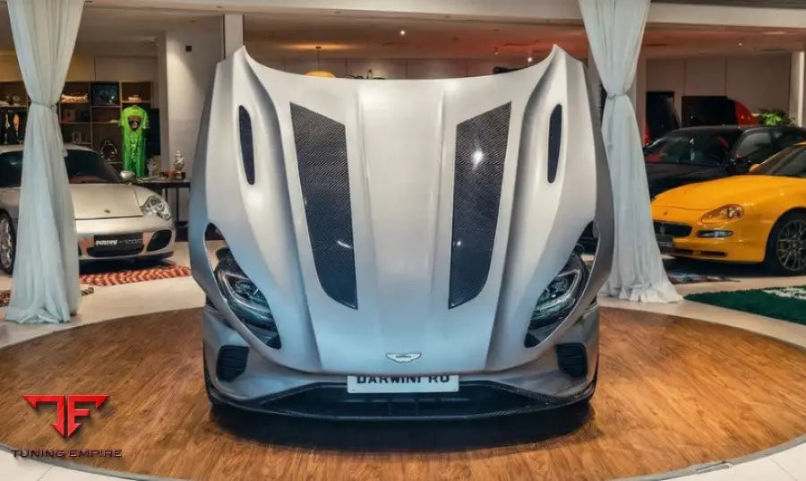 ASTON MARTIN DB11 CARBON FIBER BODY KIT 2016-2023Y