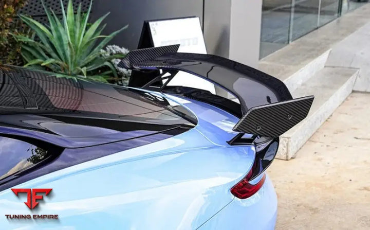 ASTON MARTIN DB11 CARBON FIBER BODY KIT 2016-2023Y