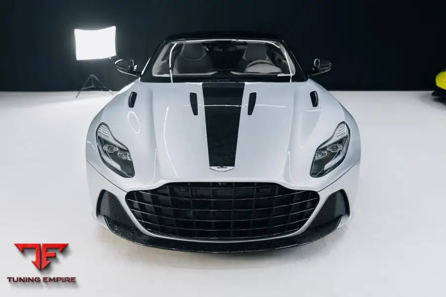 ASTON MARTIN DB11 CARBON FIBER BODY KIT