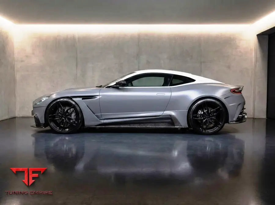 ASTON MARTIN DB11 CARBON FIBER BODY KIT