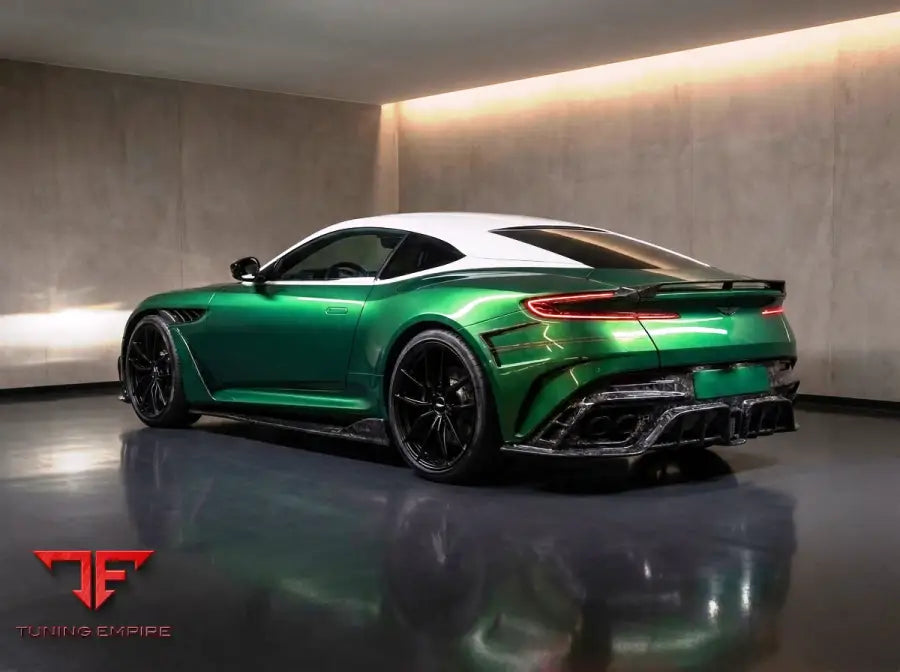ASTON MARTIN DB11 CARBON FIBER BODY KIT