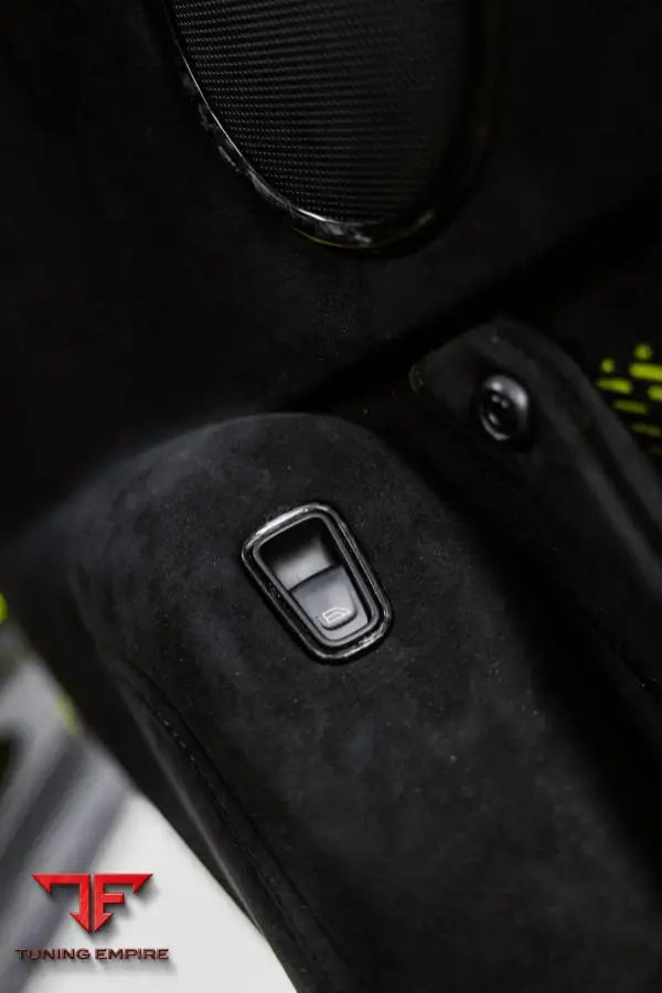 ASTON MARTIN DB11 CARBON FIBER INTERIOR KIT