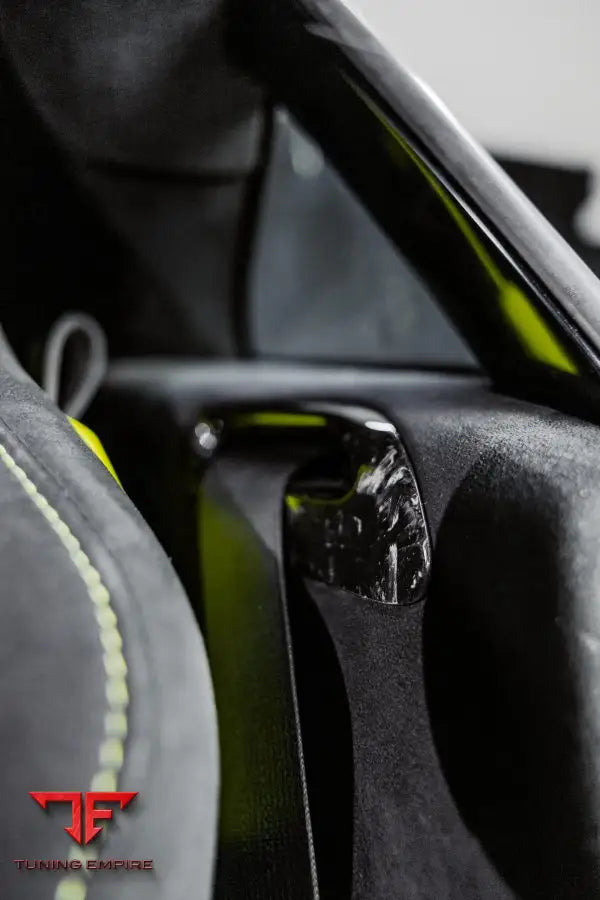 ASTON MARTIN DB11 CARBON FIBER INTERIOR KIT