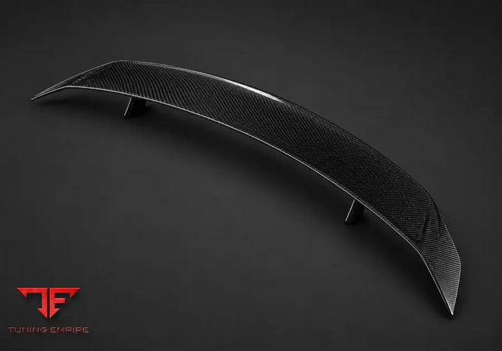 ASTON MARTIN DB11 CARBON FIBER PARTS