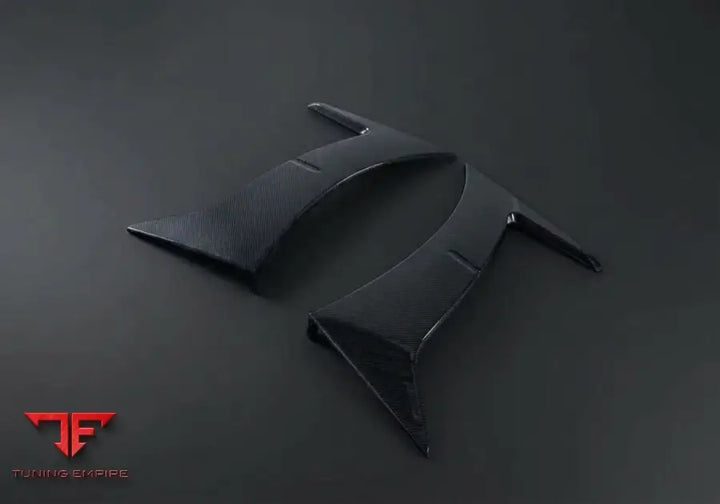 ASTON MARTIN DB11 CARBON FIBER PARTS