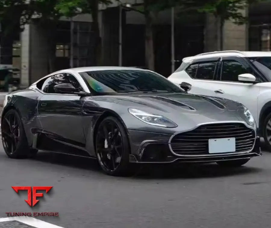 ASTON MARTIN DB11 CARBON FIBER PARTS