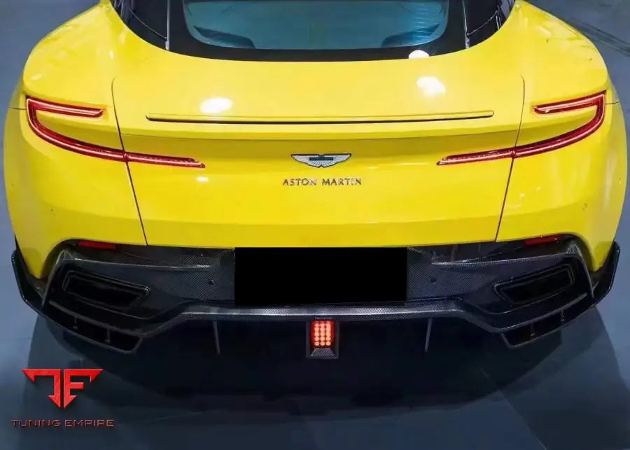 ASTON MARTIN DB11 CARBON FIBER PARTS