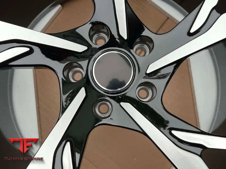 ASTON MARTIN DB11 WHEELS