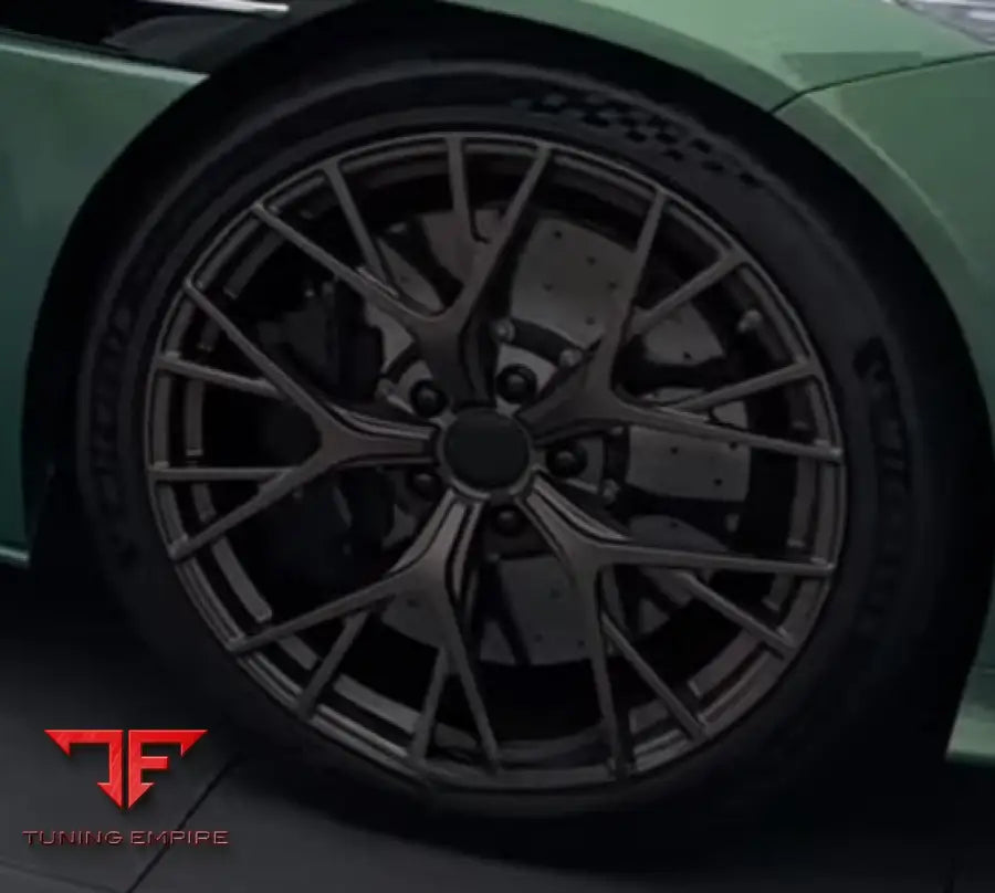 ASTON MARTIN DB12 WHEELS