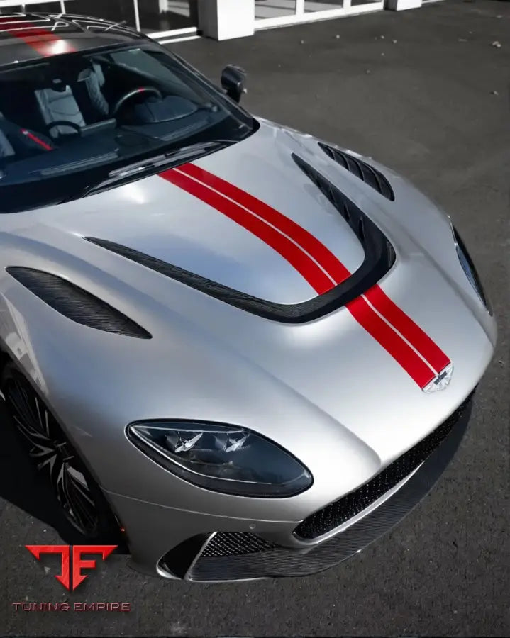 ASTON MARTIN DBS 770 CARBON FIBER BODY KIT