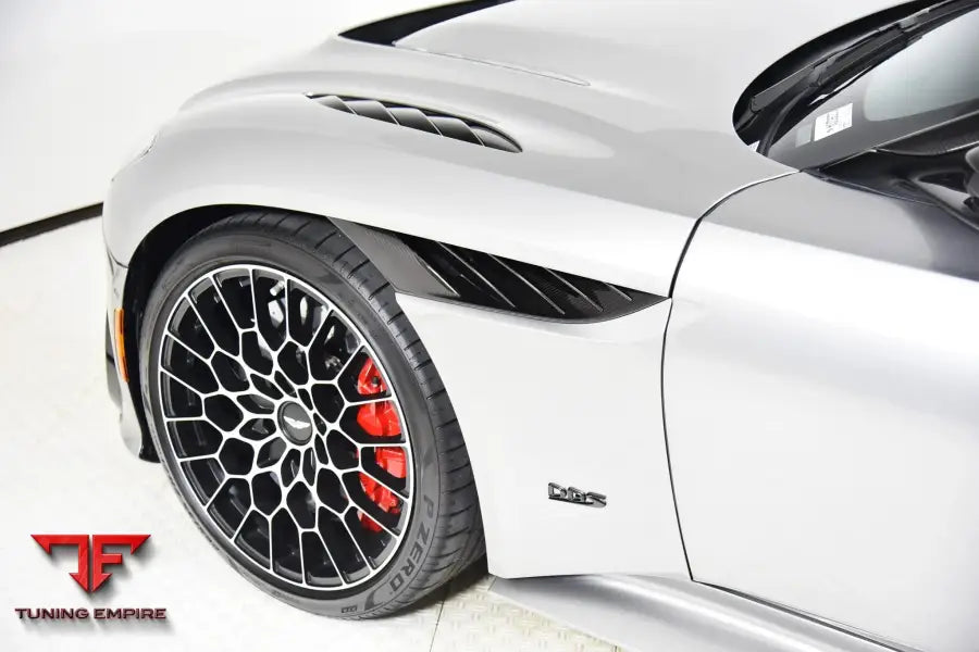 ASTON MARTIN DBS 770 CARBON FIBER BODY KIT