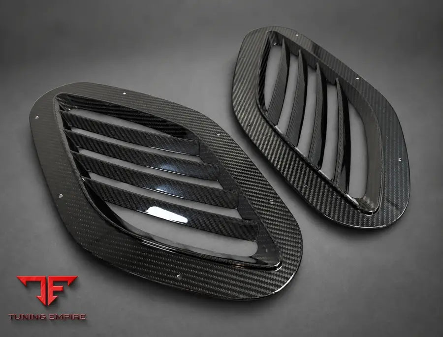 ASTON MARTIN DBS 770 CARBON FIBER BODY KIT