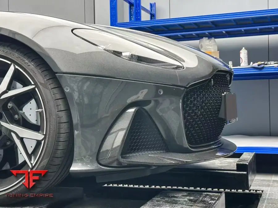 ASTON MARTIN DBS 770 CARBON KIT