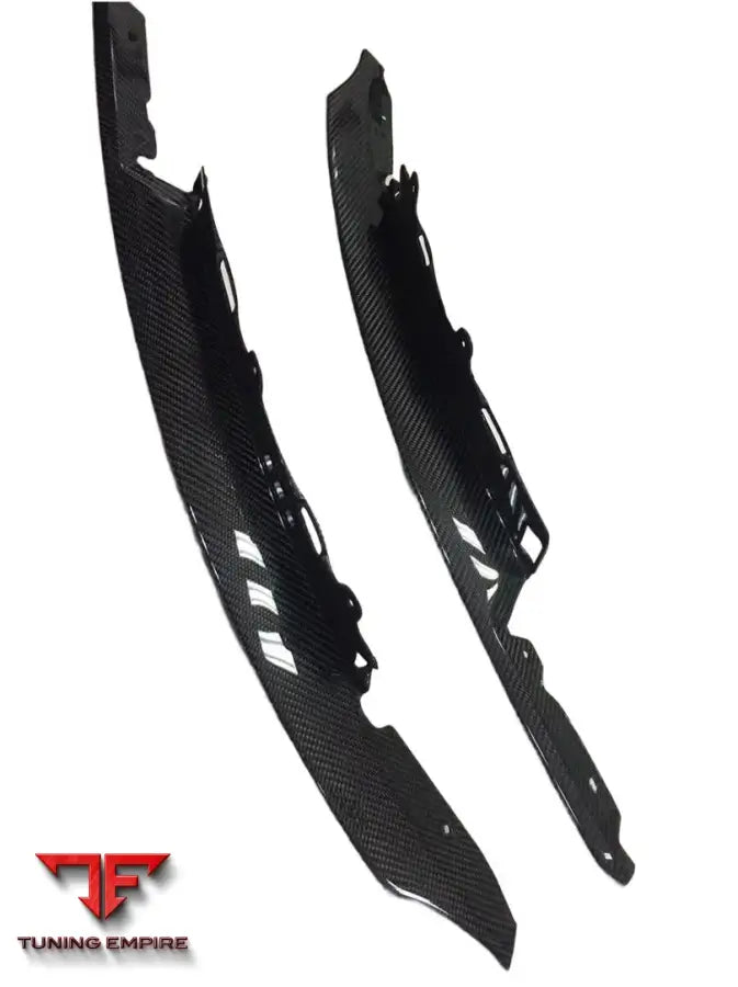 ASTON MARTIN DBS CARBON FIBER FRONT SPLITTER LIP