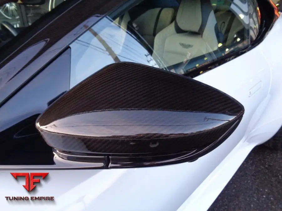 ASTON MARTIN DBS SUPERLEGGERA