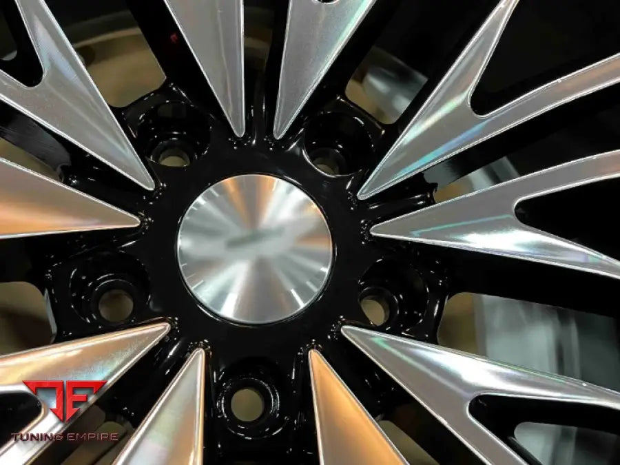 ASTON MARTIN DBS WHEELS