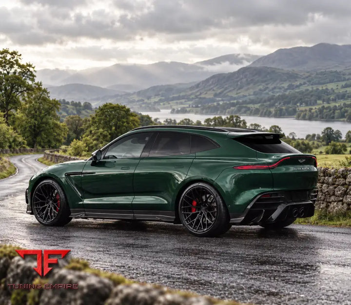 ASTON MARTIN DBX + 707 WIDEBODY CARBON AERO KIT