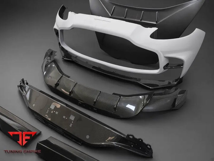 ASTON MARTIN DBX UPGRADE TO DBX 707 STYLE BODY KIT