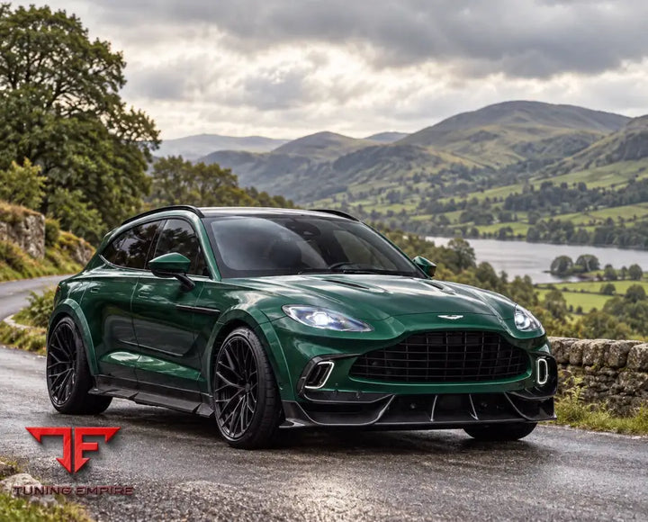 ASTON MARTIN DBX + 707 WIDEBODY CARBON AERO KIT